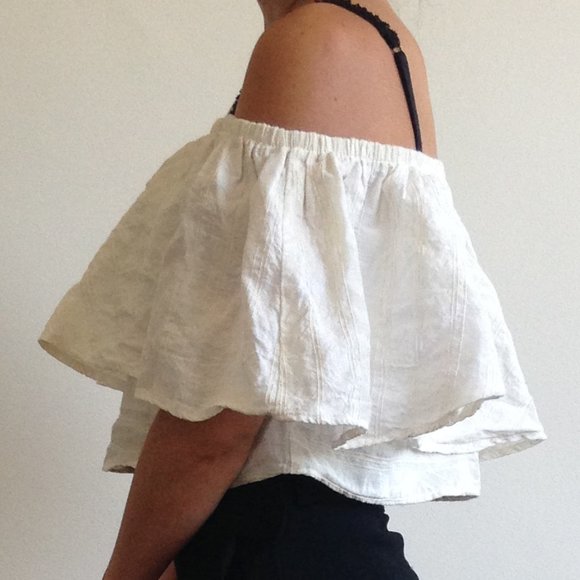 Reformation - Ivory Off The Shoulder Crop Top - Picture 4 of 16